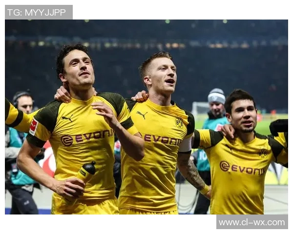 帕尔马与多特蒙德激战正酣谁能在欧战中笑到最后